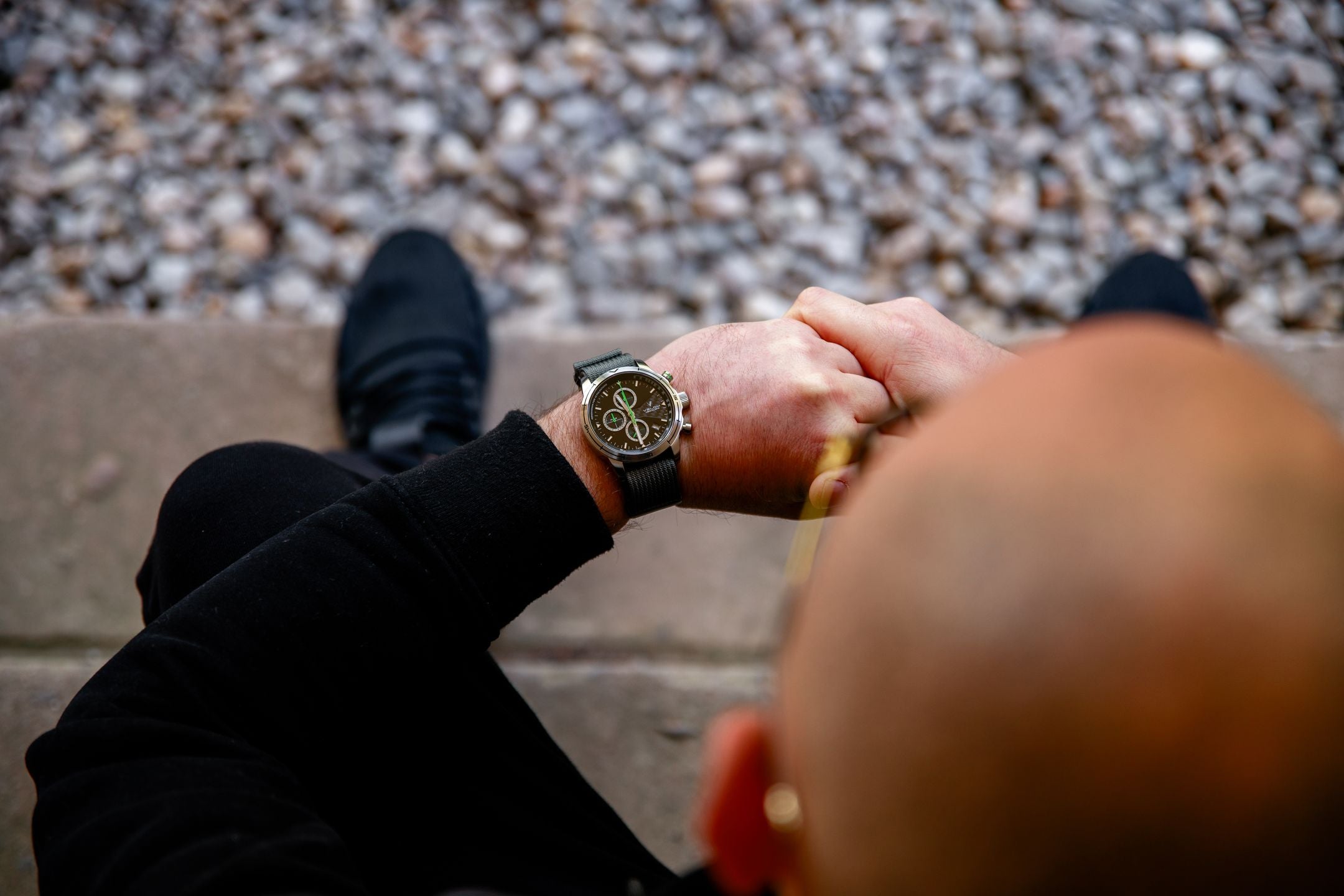 montre sportive velom avec bracelet nato gris
