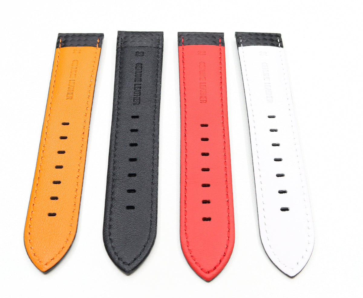 Carbon-effect leather bracelet
