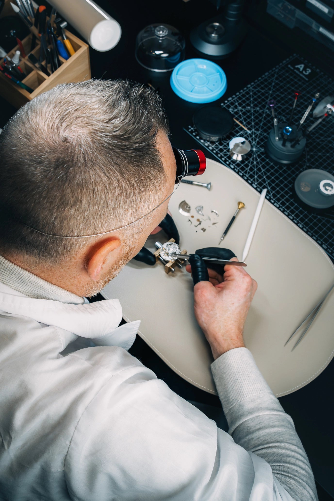 atelier assemblage montre velom créations